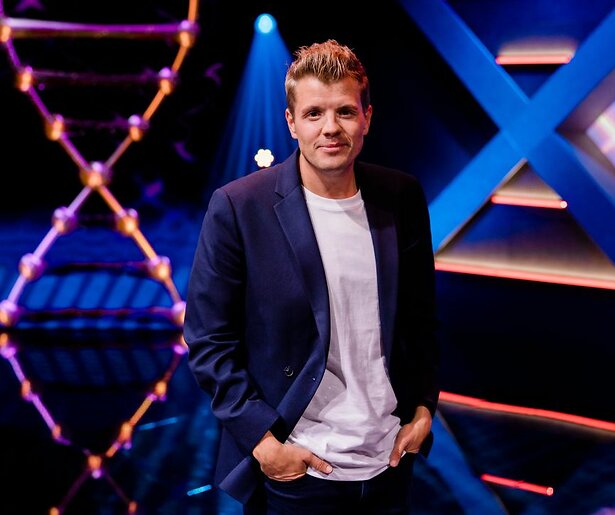 Jaap Reesema krijgt hulp van een ervaringsdeskundige in slotaflevering DNA Singers