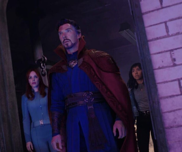 Benedict Cumberbatch tovert er weer lekker op los in Doctor Strange in the Multiverse of Madness
