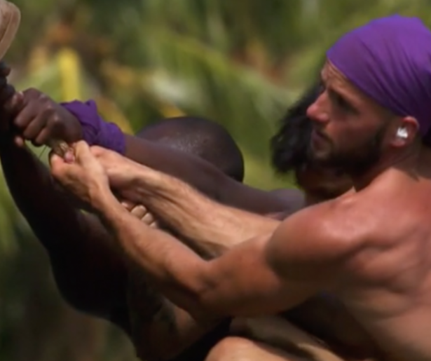 Dit is de reden dat Donny Roelvink watjes draagt in Expeditie Robinson