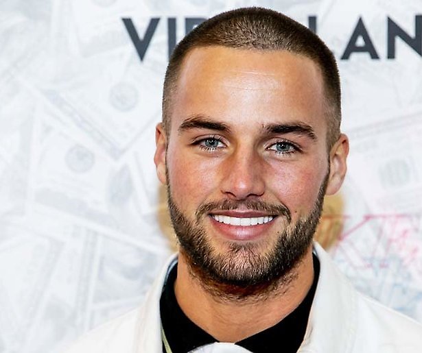 Donny Roelvink doet mee aan SBS-show Dancing on Ice