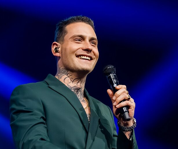 SBS6 spreidt de tv-registratie van Holland Zingt Hazes 2025 over twee avonden