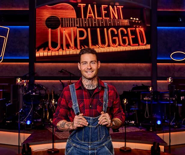 Douwe Bob is een van de coaches in Talent Unplugged: 'Misschien ben ik een voorbeeld'