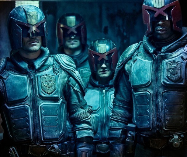Karl Urban gaat achter een drugsdealer aan in comicbookverfilming Dredd