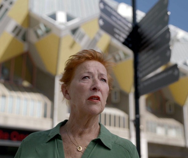 Loes Luca volgt laaggeletterden in nieuwe documentaireserie Duidelijke Taal