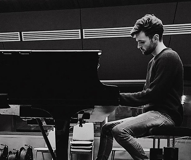 Pers valt stil tijdens eerste repetitie Duncan Laurence