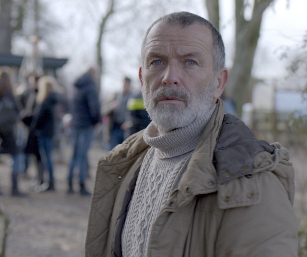 Raymond Thiry zoekt zijn kleindochter in Dwaalspoor