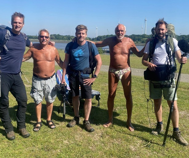 Arnout Hauben maakt een tocht langs de restanten van de Dodendraad