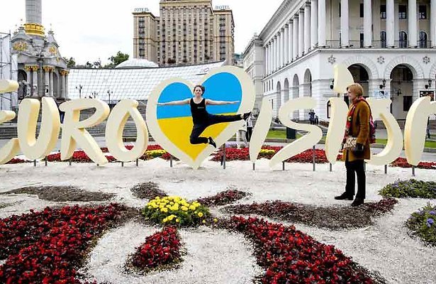 Videosnack: Alle 43 Songfestivalnummers in één