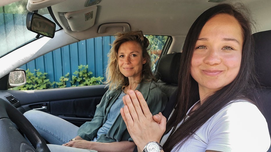 Elvia en Sophie Hilbrand