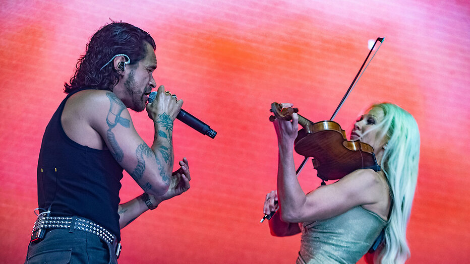 Pete Parkkonen en Linda Lampenius