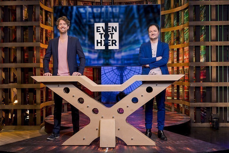 Van der Laan en Woe zijn terug op de zaterdagavond Van der Laan en Woe zijn terug op de zaterdagavond
