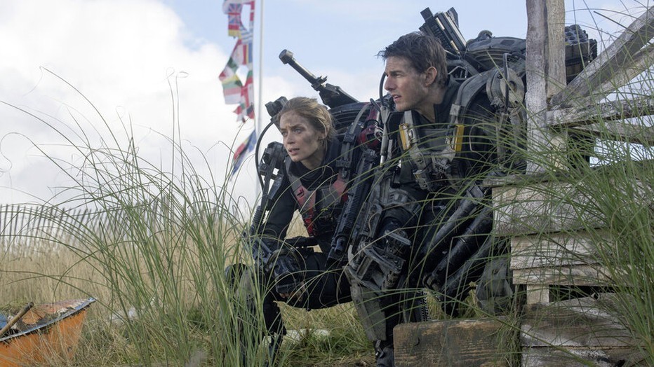 Emily Blunt en Tom Cruise in Edge of Tomorrow Emily Blunt en Tom Cruise in Edge of Tomorrow
