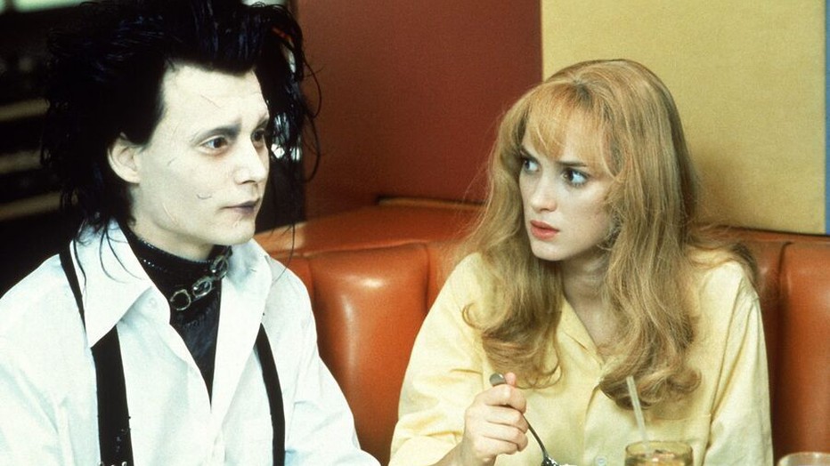 Johnny Depp en Winona Ryder in Edward Scissorhands