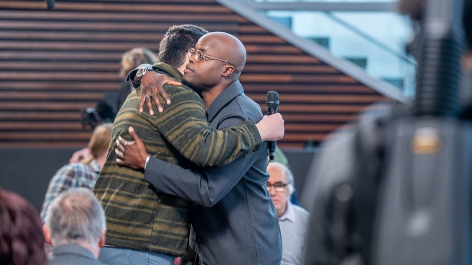 Jandino Asporaat in Een Buitengewoon Gesprek