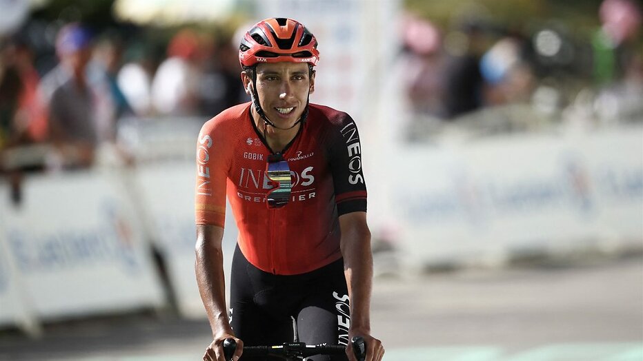 Egan Bernal tijdens Tour de France 2024