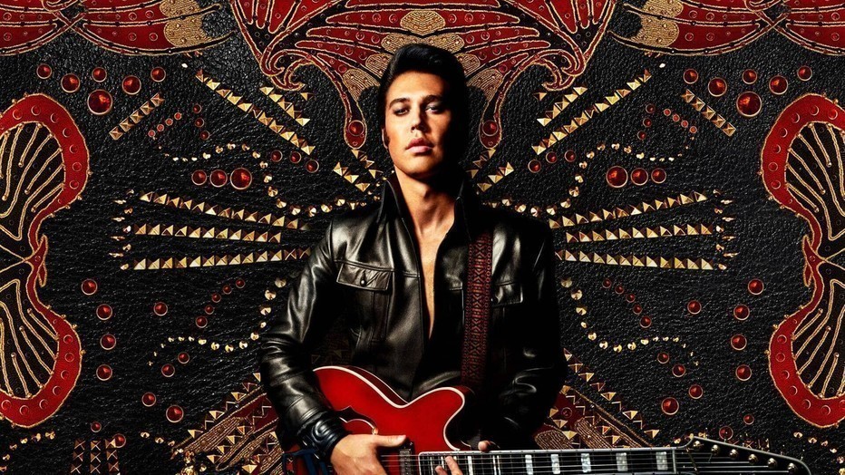 Austin Butler in Elvis