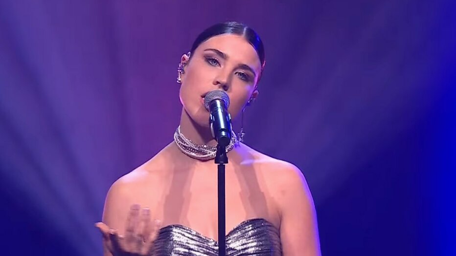 Emma Luca tijdens Regio Songfestival 2024