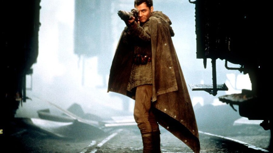 Jude Law in Enemy at the Gates