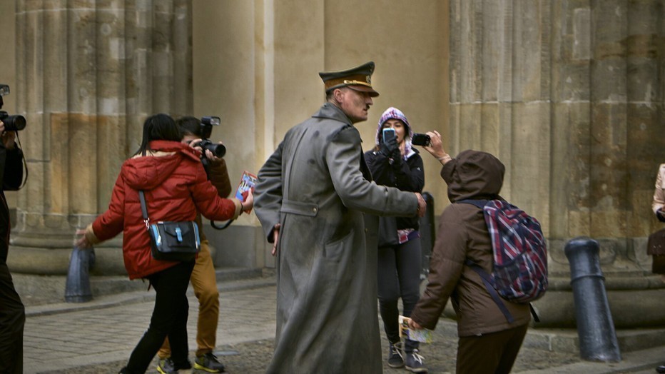 Oliver Masucci als Adolf Hitler in Er Ist Wieder Da