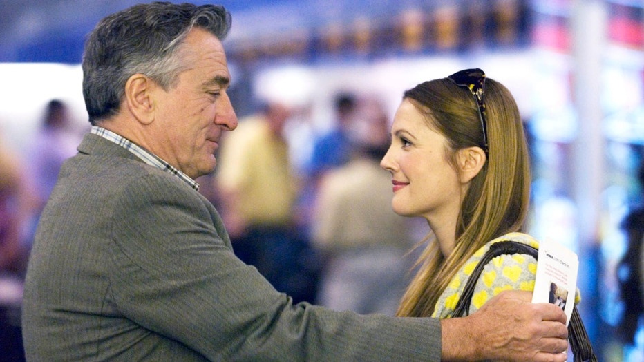 Robert De Niro en Drew Barrymore in Everybody's Fine