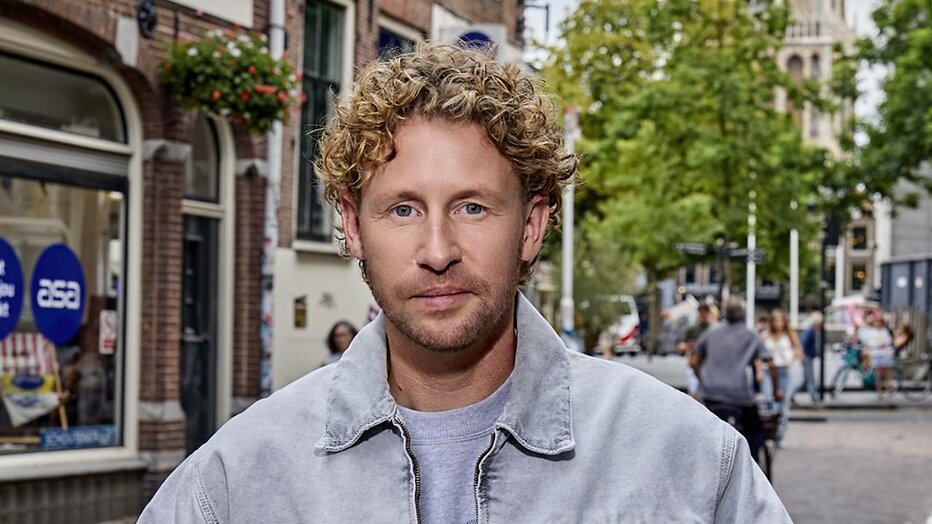 Ewout Genemans in Bureau Utrecht persfoto.