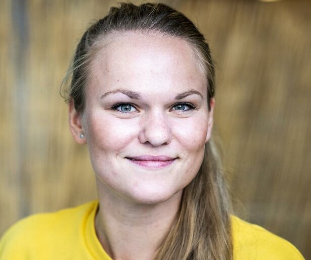 Elise uit Boer zoekt Vrouw bevallen van eerste kindje 