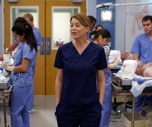 Grey's Anatomymaakster doorbreekt stilte over dramatische dood Grey's Anatomymaakster doorbreekt stilte over dramatische dood