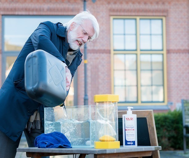 Erik Scherder onderzoekt tegeltjeswijsheden