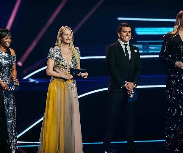Jan, Chantal, Edsilia en Nikkie onthullen nieuwe Eurovisie-outfits