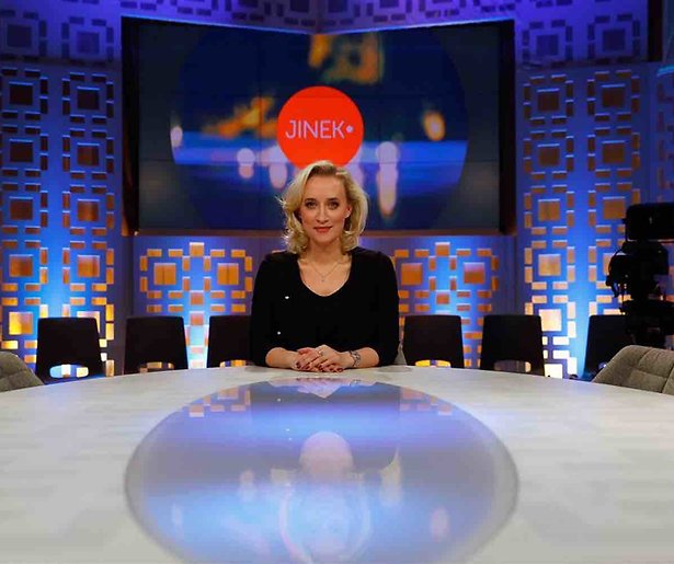 De TV van gisteren: Jinek trekt 1 miljoen kijkers met Maroeska