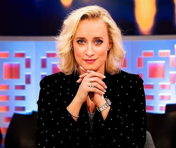 Neergeslagen agent vanavond bij Jinek