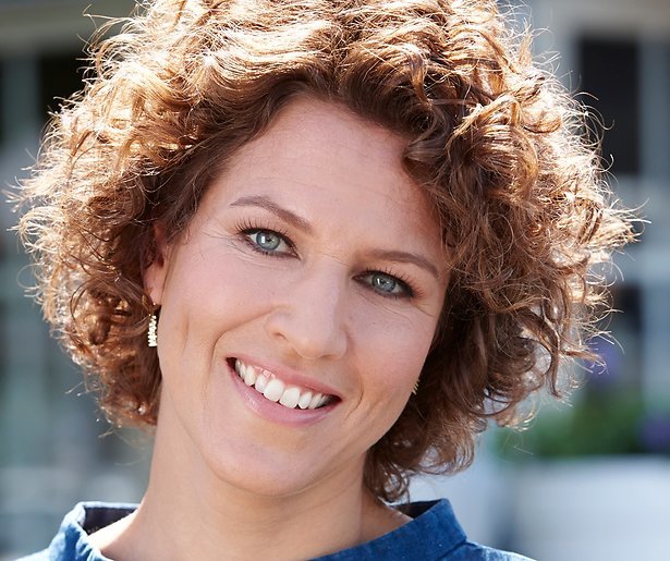 Evelien de Bruijn presenteert De Vierdaagse 2016 bij SBS 6