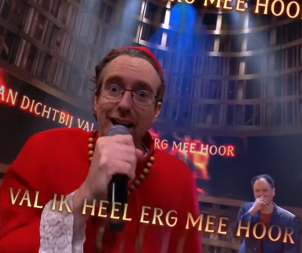 Even Tot Hier waagt zich aan pauselijke persiflage met Eijk, Eijk Baby