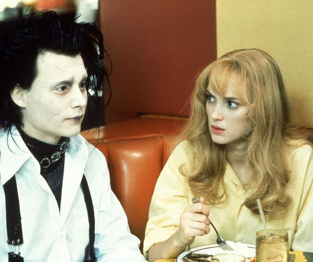 Johnny Depp krijgt het zwaar te verduren in Edward Scissorhands