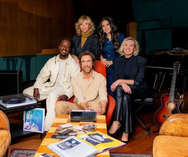 Marlijn Weerdenburg bezoekt Shaffy's laatste thuis in Een Schat aan Shaffy