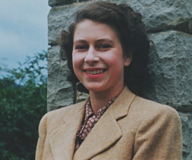 NPO1 zendt documentaire Elizabeth: The Unseen Queen opnieuw uit