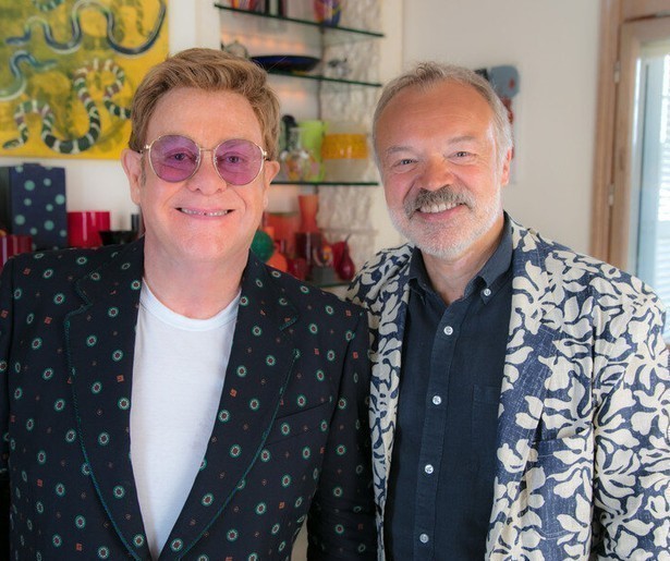 Elton John laat zich van zijn meest openhartige kant zien