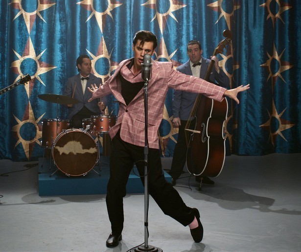 Austin Butler kruipt in de huid van Elvis in de gelijknamige film