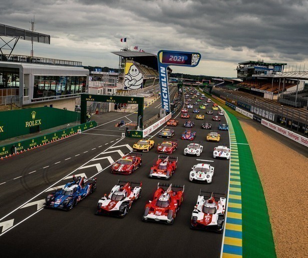 Renger van der Zande doet een gooi naar de winst tijdens de 24 uur van Le Mans