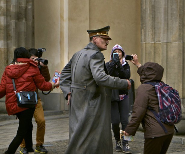 Er Ist Wieder Da: wat zou Adolf Hitler van het moderne Duitsland vinden?