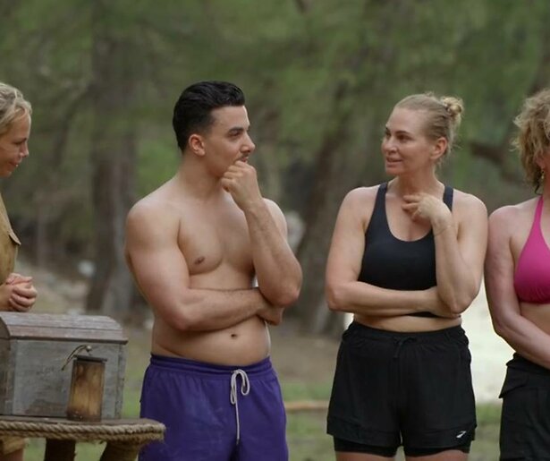 De TV van gisteren: Expeditie Robinson biedt (nog) geen weerstand tegen Denkend aan Holland