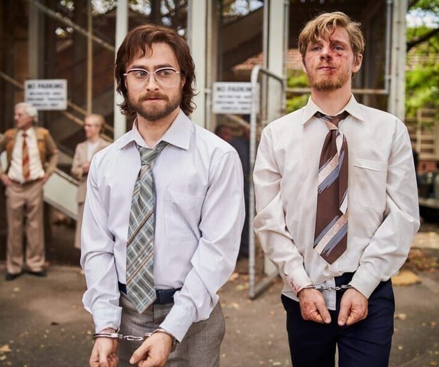 Daniel Radcliffe kan zich in Escape from Pretoria eens niet uit de gevangenis toveren
