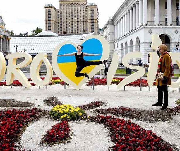 Winkelwagentjes en ladders verboden op het Songfestival