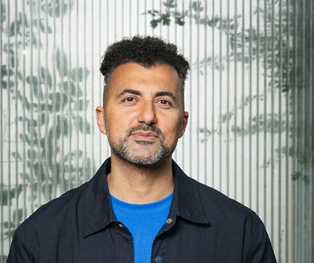  Özcan Akyol eerste gast van Griet Op de Beeck in Zomergasten