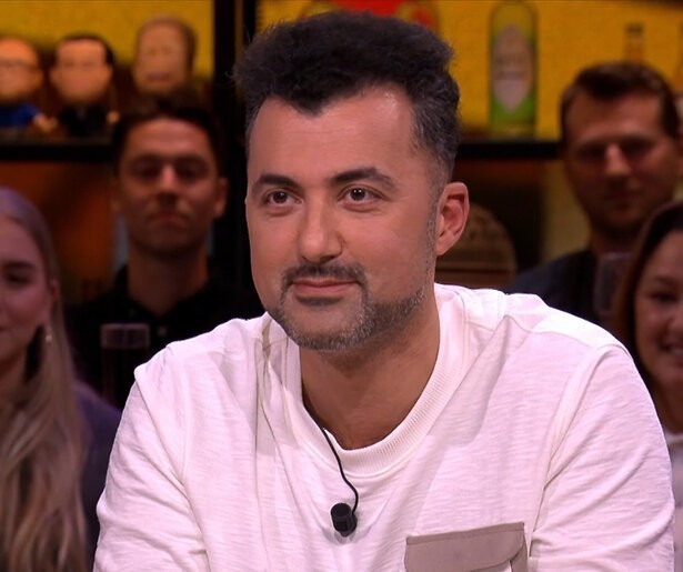 Video: Eus imiteert Johan Derksen