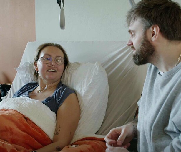 Tim Hofman voert laatste gesprek met Eva Hermans-Kroot: 'Ik wil nog zo graag'