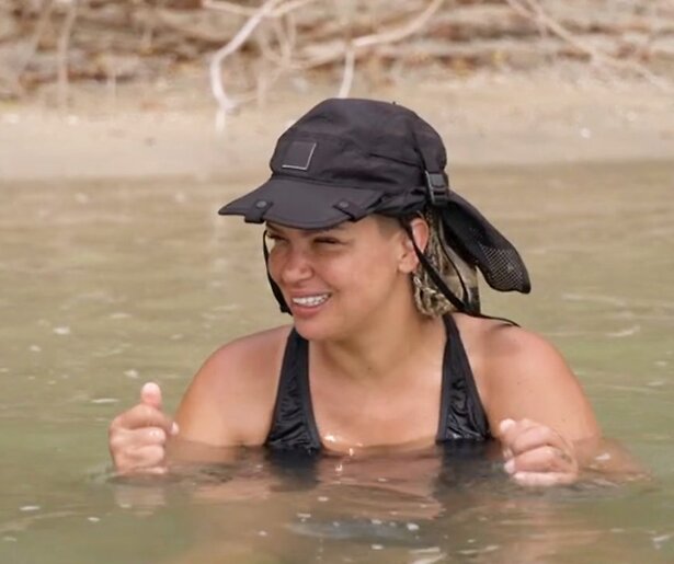 Eva Simons gaat op zoek naar de tweede immuniteitsmunt in Expeditie Robinson