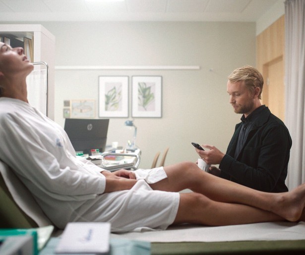 De grote dag voor Ola en Hilma in Everyone but Us