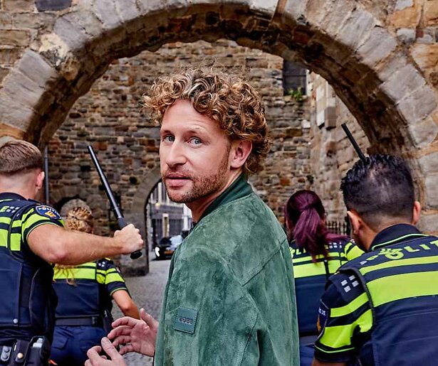 Ewout Genemans van start met Bureau Maastricht: 'Gebeurt gelukkig niet zoveel als in Flikken Maastricht'