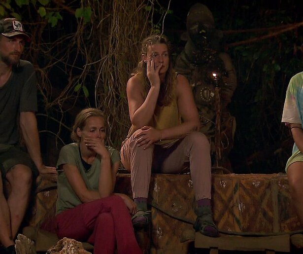 Kijkers Expeditie Robinson ergeren zich aan kandidaat: 'Oneerlijk'